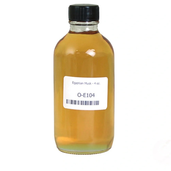 Musk Oil 4oz bottle Unisex Fragrance Oil A Favorite Fragrance Around The World - Picture 1 of 2